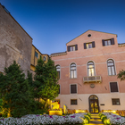 Palazzo Venart and its sculptures - LDC Hotels - Venice